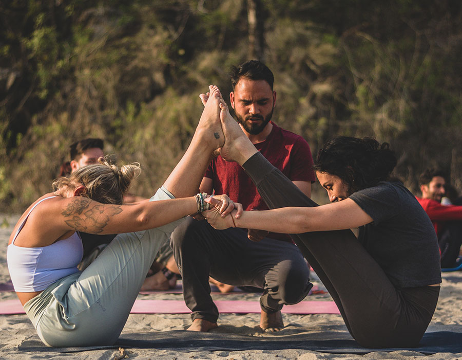 200hrs-yoga-ttc-rishikesh