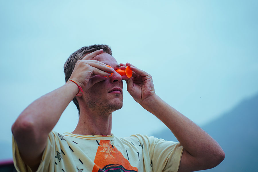 eye-cleansing-at-rishikesh-yog-temple