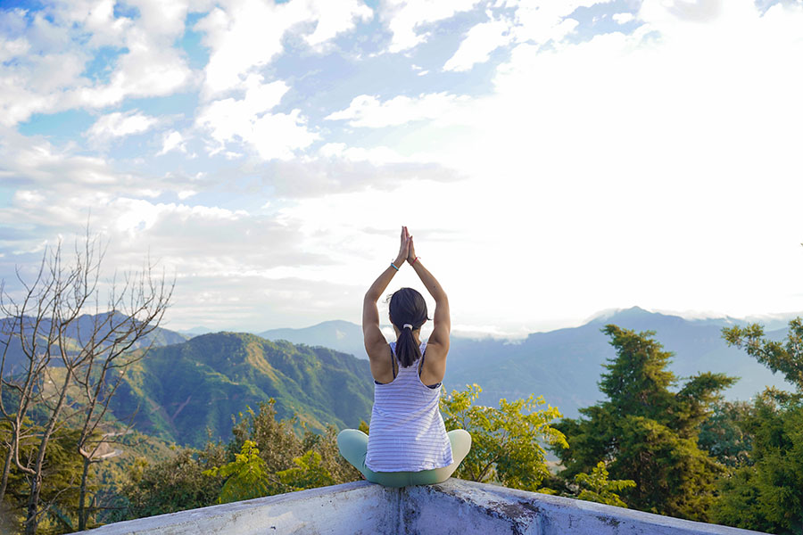 yoga-centers-in-himalayas