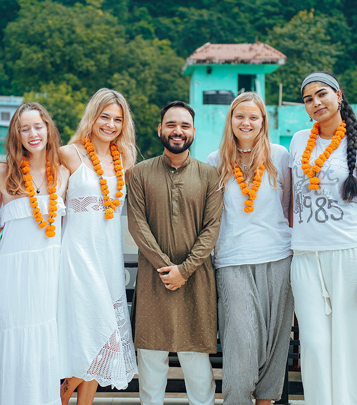 rishikesh yog temple best yoga school in rishikesh, india